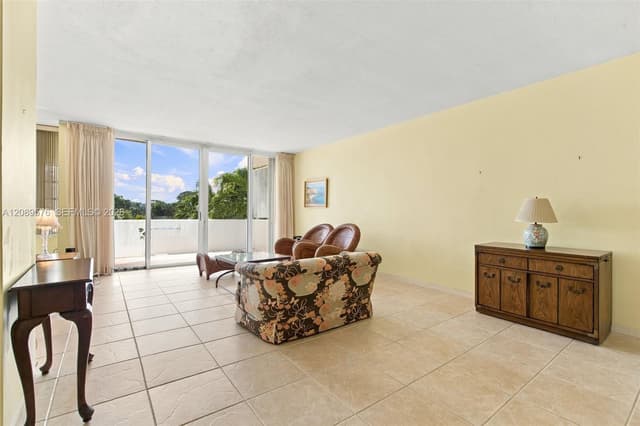 9101 E Bay Harbor Dr # 201, Bay Harbor Islands FL 33154 - Bay Harbor Islands, FL - Photo 5
