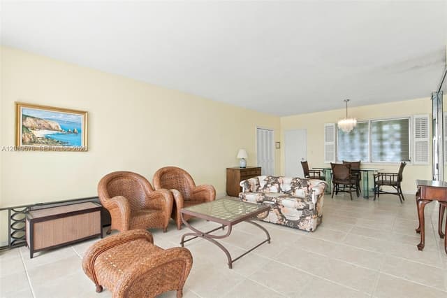 9101 E Bay Harbor Dr # 201, Bay Harbor Islands FL 33154 - Bay Harbor Islands, FL - Photo 4