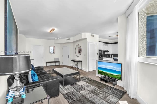 300 S Pointe Dr # 809, Miami Beach FL 33139 - Miami Beach, FL - Photo 4