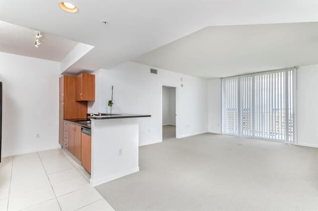 18800 NE 29th Avenue, Miami FL 33180 - Miami, FL - Photo 5