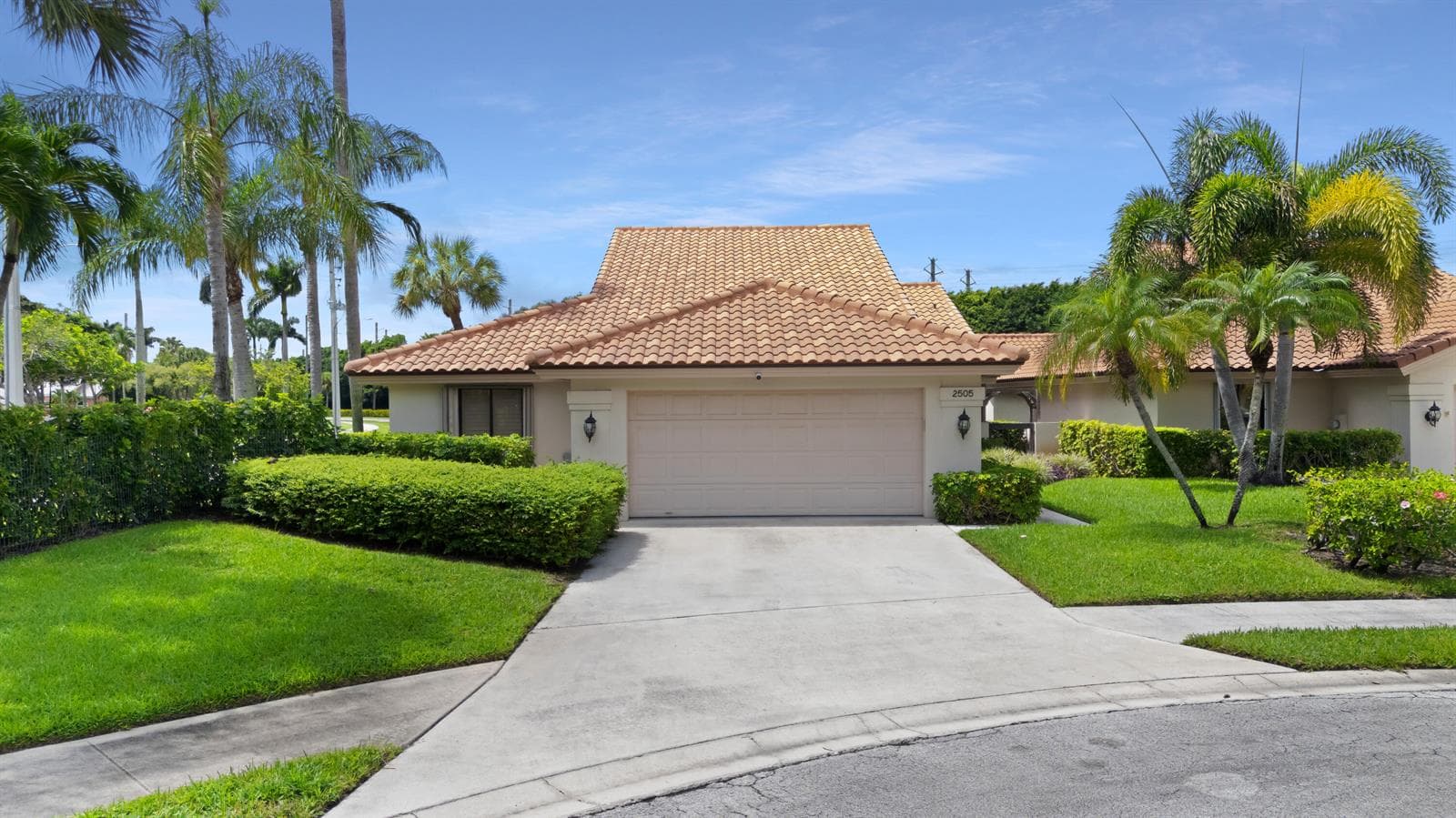 2505 Iroquois Circle, West Palm Beach FL 33409 - West Palm Beach, FL - Photo 1