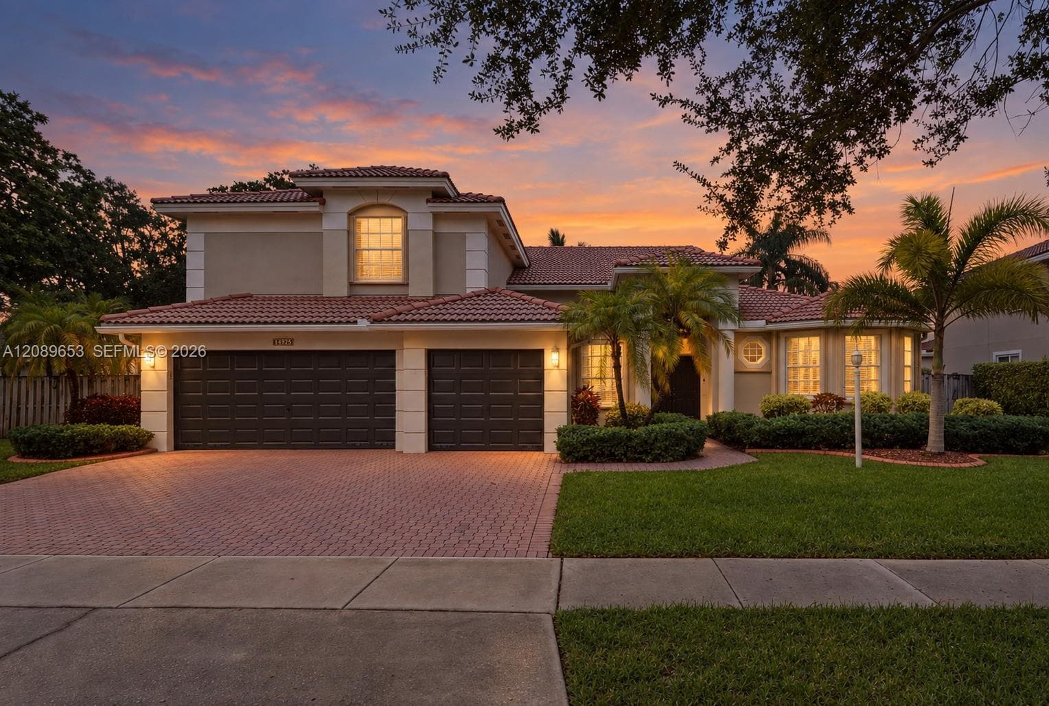 13875 NW 20th St, Pembroke Pines FL 33028