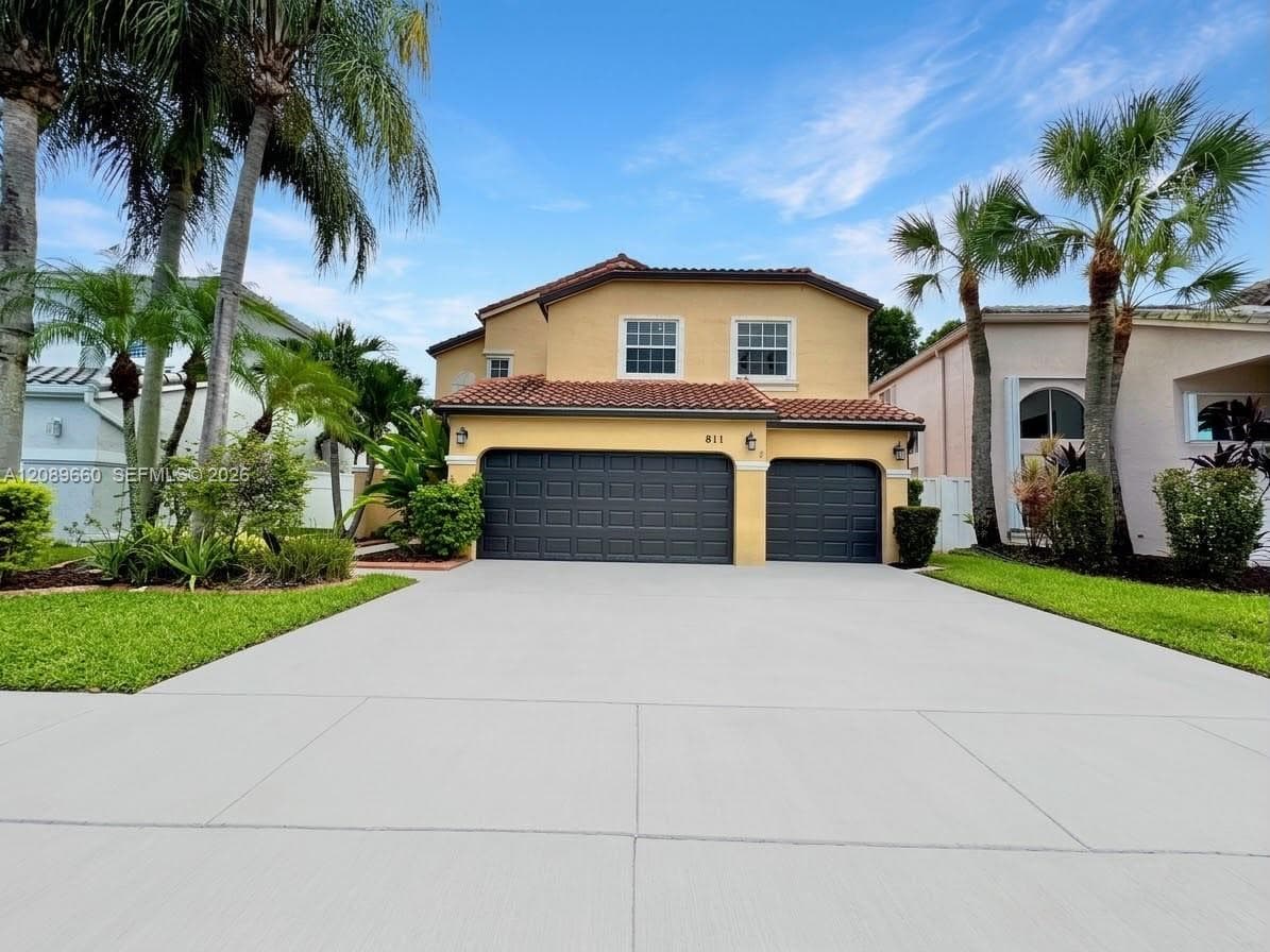 811 NW 155th Ter, Pembroke Pines FL 33028 - Pembroke Pines, FL - Photo 1