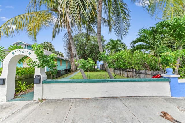 225 N M Street # 1, FL 33460 - Photo 3