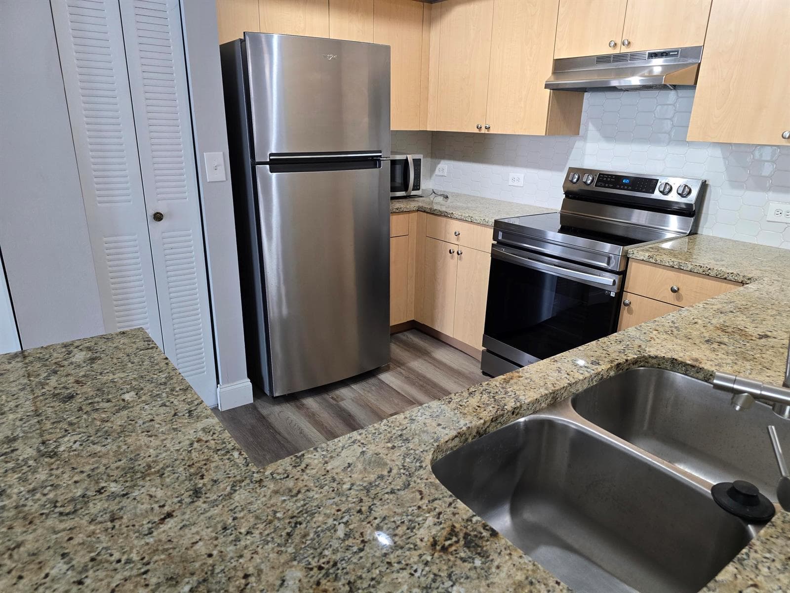 701 Villa Circle, Boynton Beach FL 33435