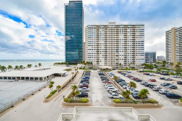 1950 S Ocean Dr # 5A, Hallandale Beach FL 33009 - Hallandale Beach, FL - Photo 2