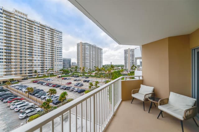 1950 S Ocean Dr # 5A, Hallandale Beach FL 33009 - Hallandale Beach, FL - Photo 3