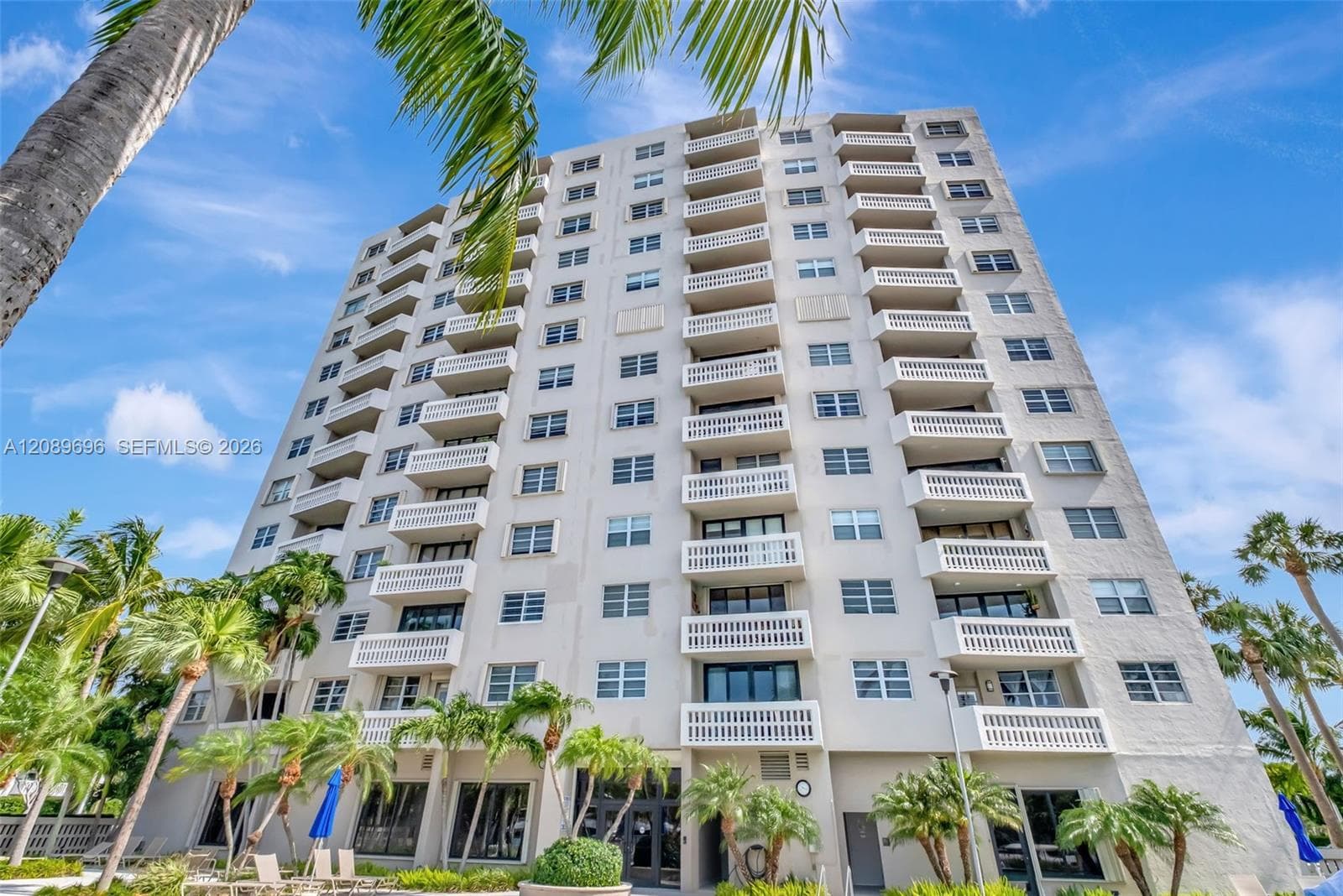 90 Edgewater Dr # 327, Coral Gables FL 33133 - Coral Gables, FL - Photo 1