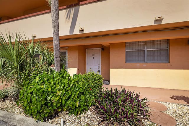 4502 N Federal Highway # 125c, Lighthouse Point FL 33064 - Lighthouse Point, FL - Photo 2