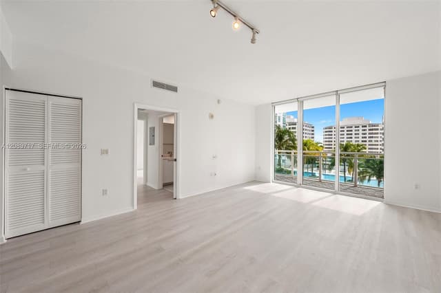 951 Brickell Ave # 1202, Miami FL 33131 - Miami, FL - Photo 2