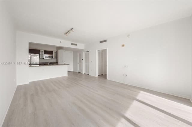 951 Brickell Ave # 1202, Miami FL 33131 - Miami, FL - Photo 5