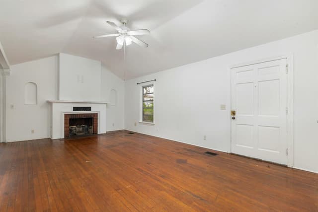 324 Albemarle Road, West Palm Beach FL 33405 - West Palm Beach, FL - Photo 7