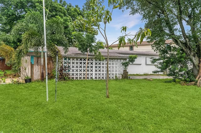 4700 NE 2ND Way, Deerfield Beach FL 33064 - Deerfield Beach, FL - Photo 2