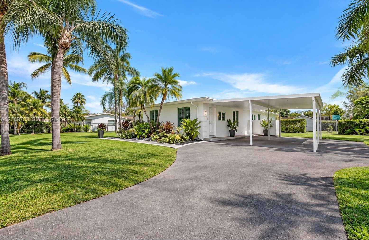 15725 SW 89th Ave, Palmetto Bay FL 33157