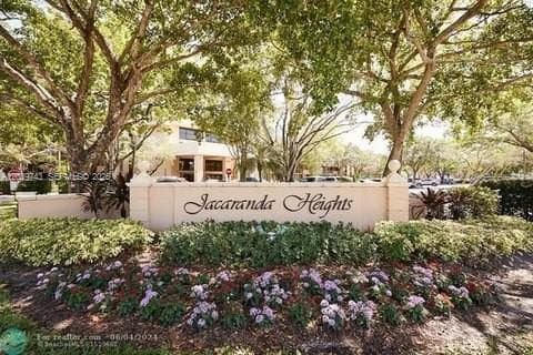 8592 W Sunrise Blvd # 105, Plantation FL 33322 - Plantation, FL - Photo 1