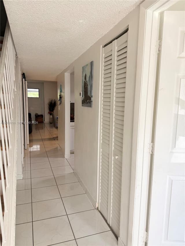 4085 W 8th Ct # 82, Hialeah FL 33012 - Hialeah, FL - Photo 3