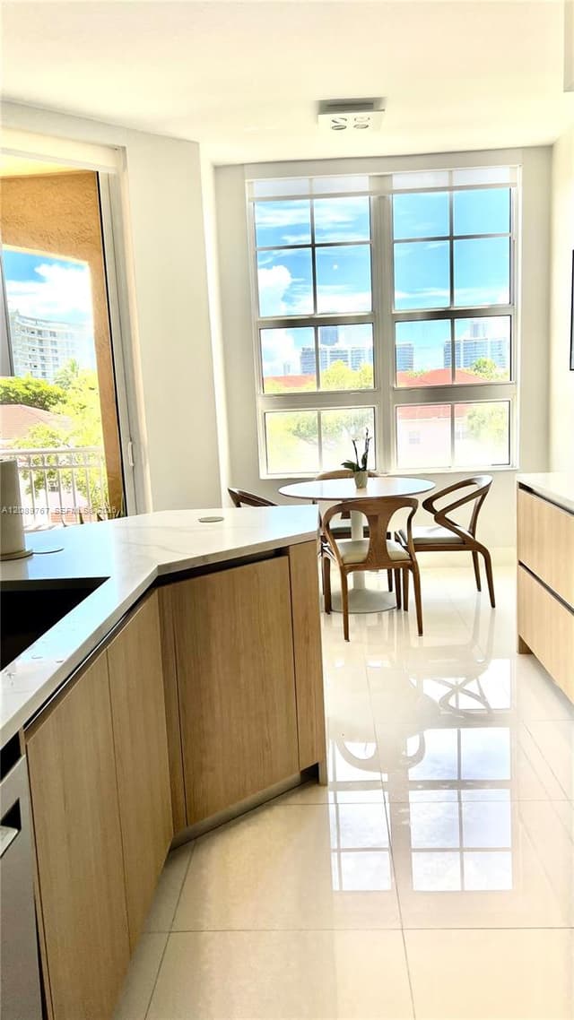 3001 NE 185th St # 421, Aventura FL 33180 - Aventura, FL - Photo 4