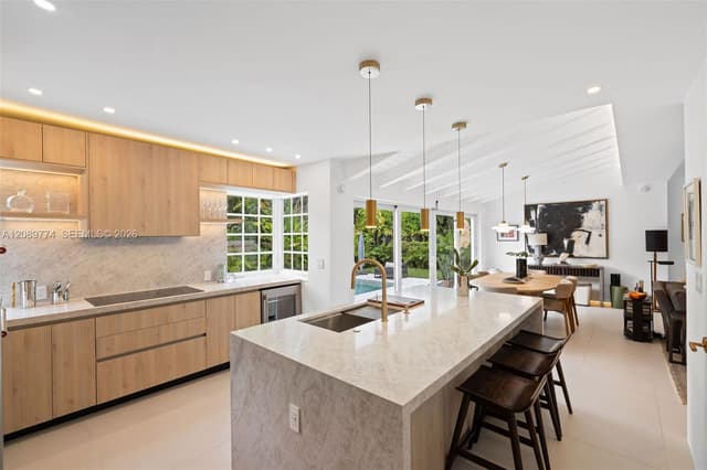 823 NE 72nd St, Miami FL 33138 - Miami, FL - Photo 4
