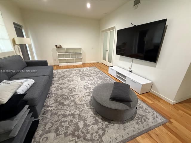 1551 Lenox Ave # 7, Miami Beach FL 33139 - Miami Beach, FL - Photo 5
