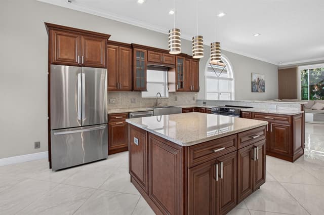 5351 Ventura Drive, Delray Beach FL 33484 - Delray Beach, FL - Photo 3
