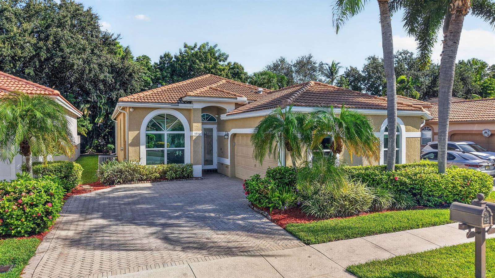 5351 Ventura Drive, Delray Beach FL 33484