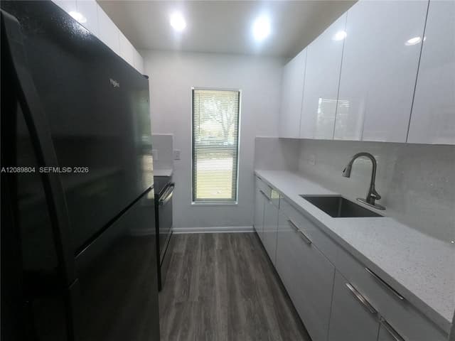 3060 NW 204th Ln, Miami Gardens FL 33056 - Miami Gardens, FL - Photo 3