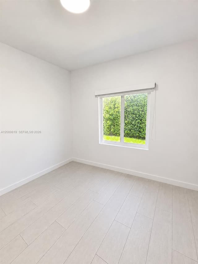 18700 NE 21st Ave, North Miami Beach FL 33179 - North Miami Beach, FL - Photo 6