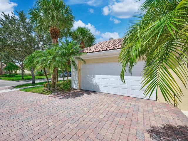 8701 Oldham Way, West Palm Beach FL 33412 - West Palm Beach, FL - Photo 7