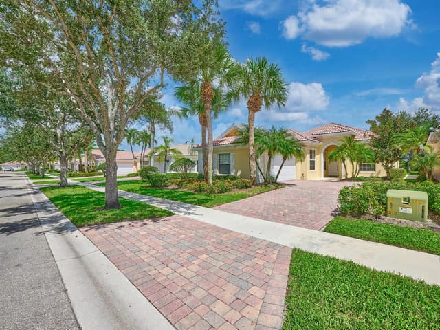 8701 Oldham Way, West Palm Beach FL 33412 - West Palm Beach, FL - Photo 4