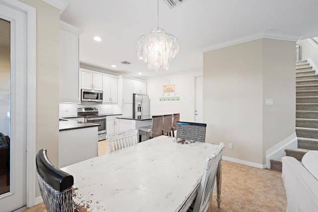 4673 MEDITERRANEAN Circle, Palm Beach Gardens FL 33418 - Palm Beach Gardens, FL - Photo 6
