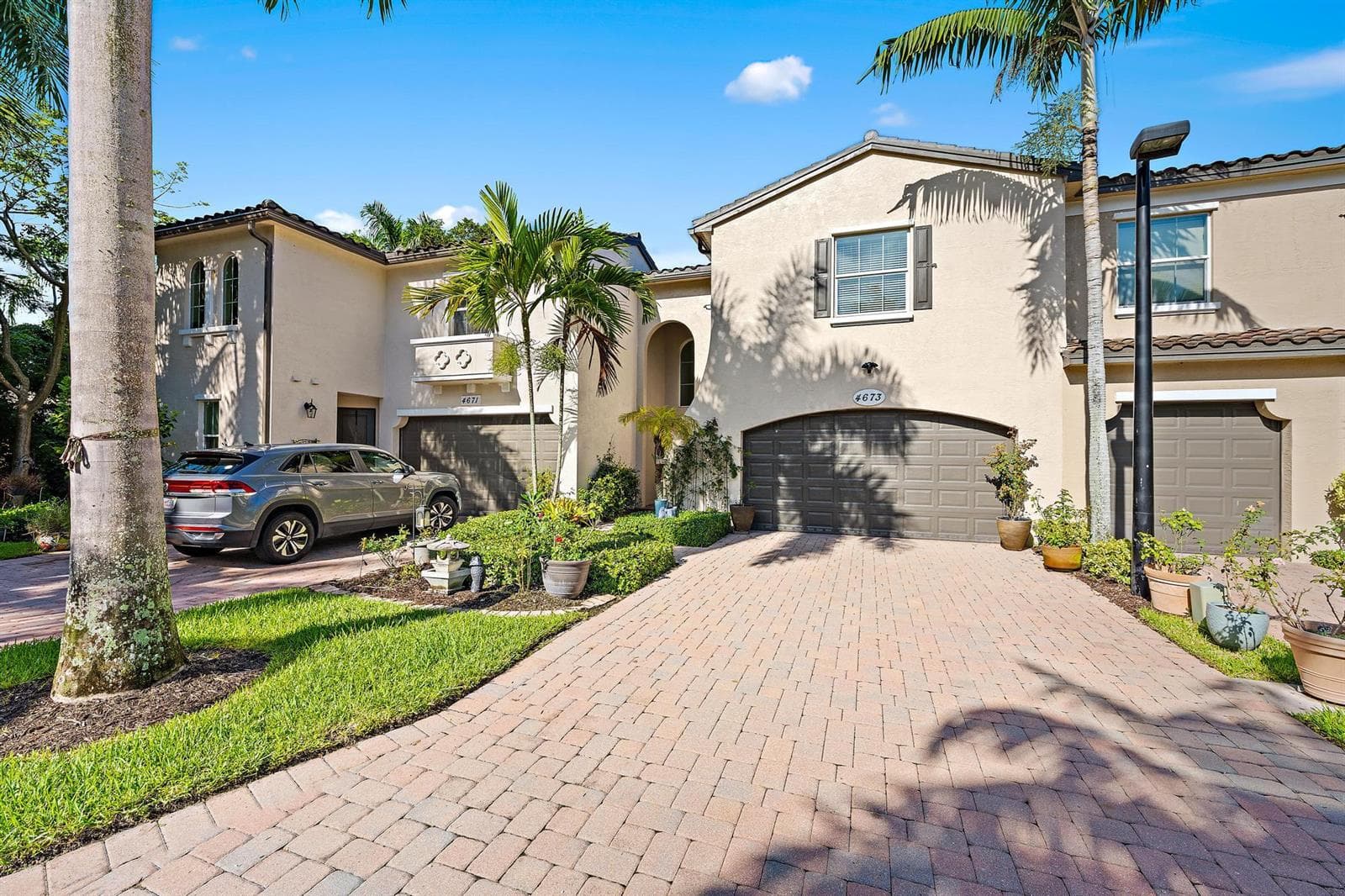 4673 MEDITERRANEAN Circle, Palm Beach Gardens FL 33418