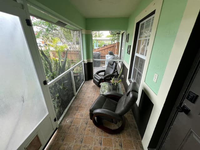 703 S A Street S, FL 33460 - Photo 5