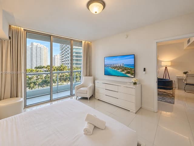 485 Brickell Avenue # 1611, Miami FL 33131 - Miami, FL - Photo 4