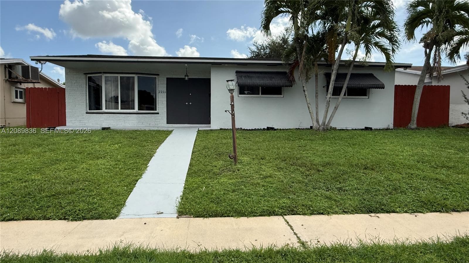 2211 N 54th Ave, Hollywood FL 33021 - Hollywood, FL - Photo 1