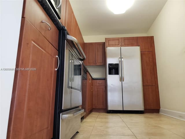 401 69th St # 900, Miami Beach FL 33141 - Miami Beach, FL - Photo 6