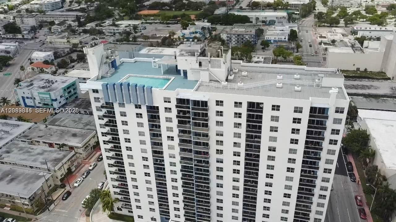 401 69th St # 900, Miami Beach FL 33141 - Miami Beach, FL - Photo 1