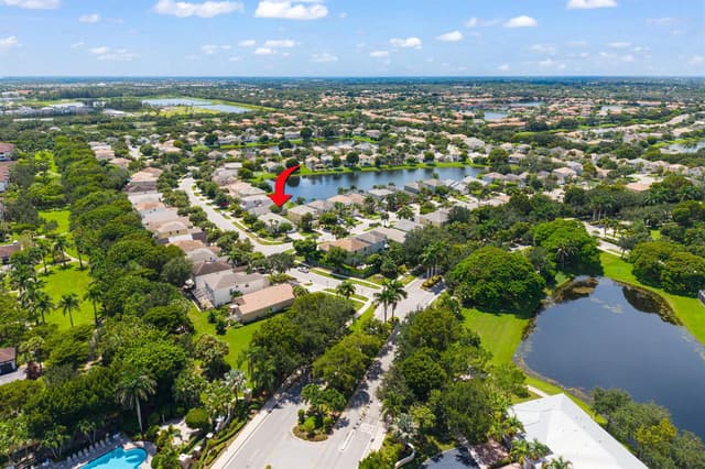 102 Newberry Lane, Royal Palm Beach FL 33414 - Royal Palm Beach, FL - Photo 2