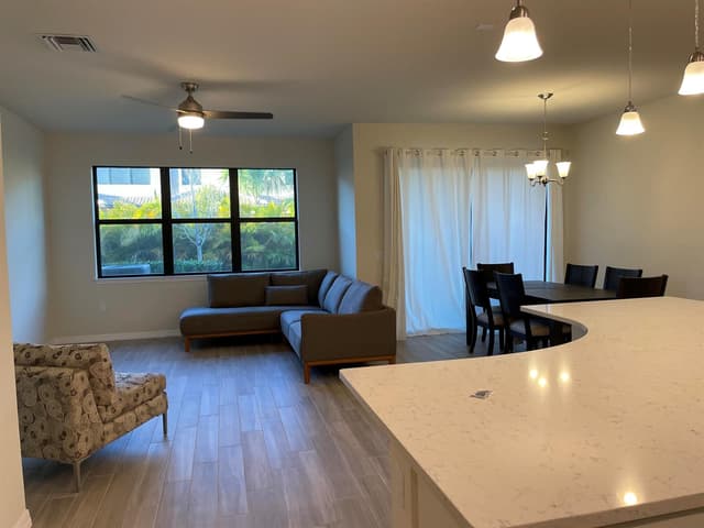 8297 Catria Lane, Lake Worth FL 33467 - Lake Worth, FL - Photo 6