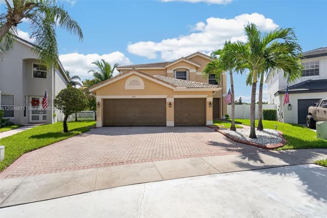 3379 SW 173rd Ter, Miramar FL 33029 - Miramar, FL - Photo 2