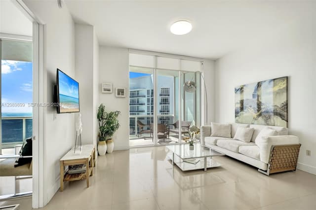 16001 Collins Ave # 4102, Sunny Isles Beach FL 33160 - Sunny Isles Beach, FL - Photo 2