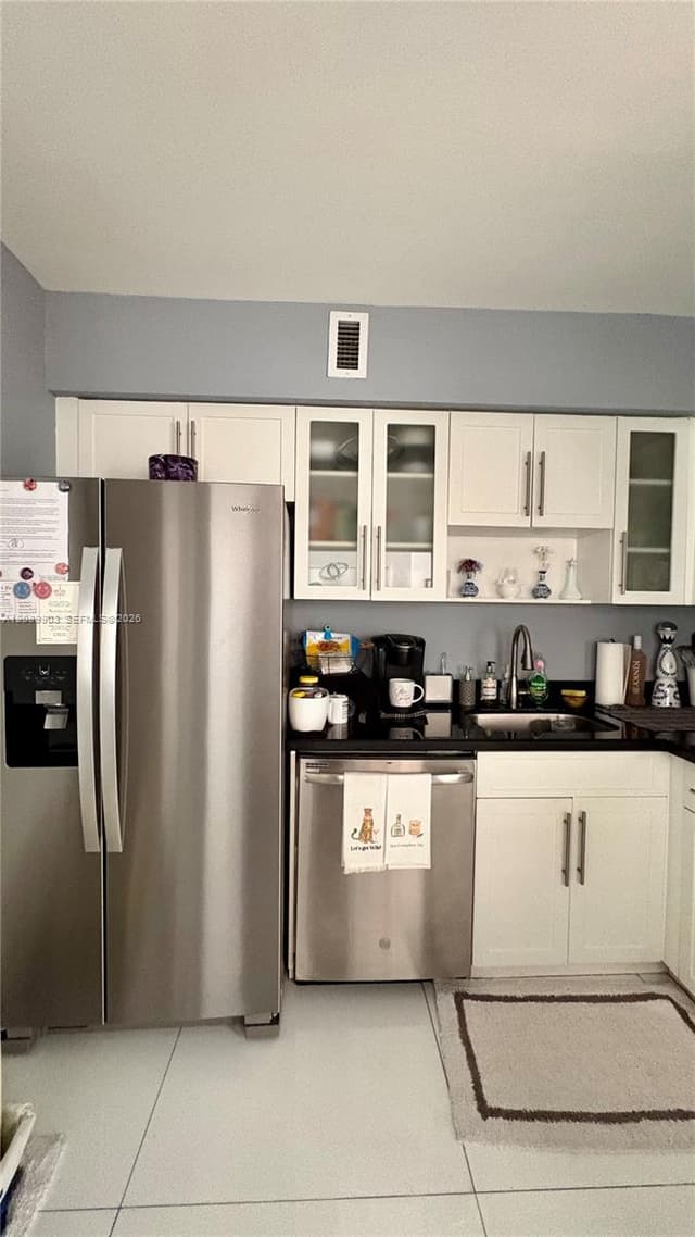 5700 Collins Ave # 11B, Miami Beach FL 33140 - Miami Beach, FL - Photo 5