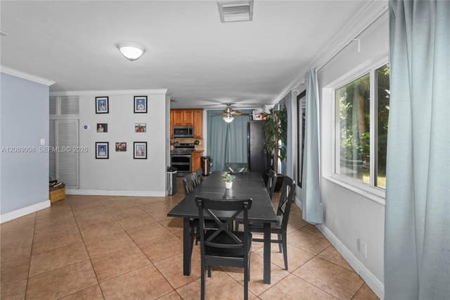 1221 NE 26th Ave, Pompano Beach FL 33062 - Pompano Beach, FL - Photo 7