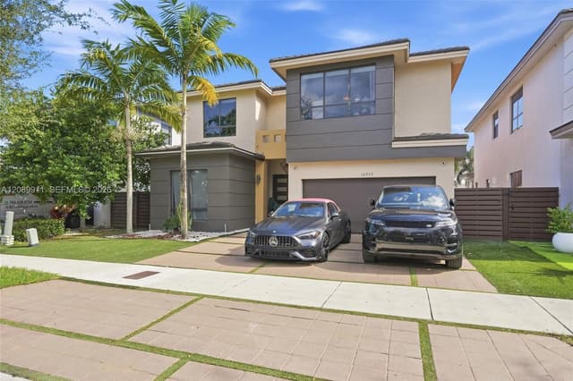 15932 SW 136th Way, Miami FL 33196 - Miami, FL - Photo 4