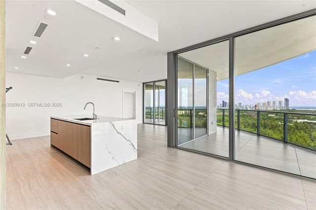2411 Laguna Cir # 2301, North Miami FL 33181 - North Miami, FL - Photo 6
