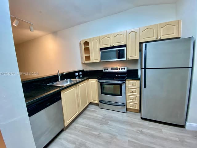9897 Nob Hill Ln # 9897, Sunrise FL 33351 - Sunrise, FL - Photo 5