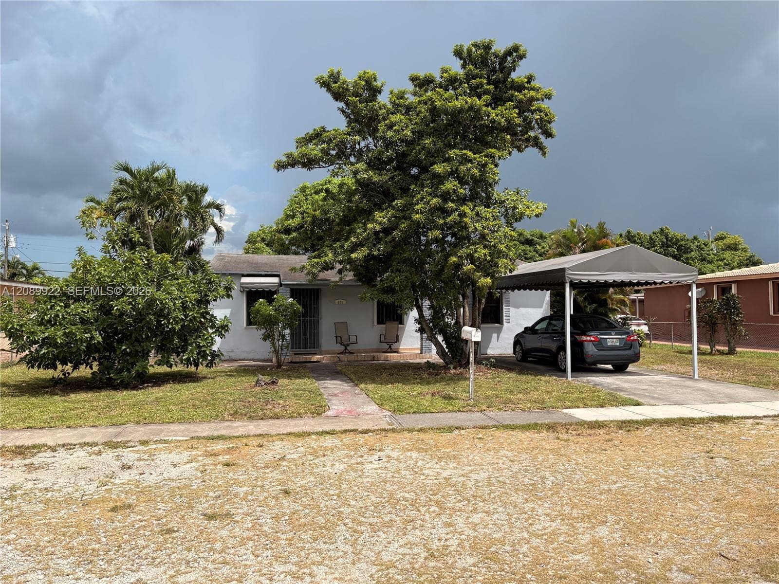 671 E 39th St, Hialeah FL 33013 - Hialeah, FL - Photo 1