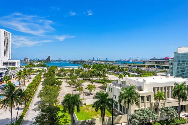 1400 Biscayne Blvd # 609, Miami FL 33132 - Miami, FL - Photo 4