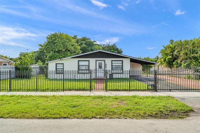 20060 NW 14th Ct, Miami Gardens FL 33169 - Miami Gardens, FL - Photo 2