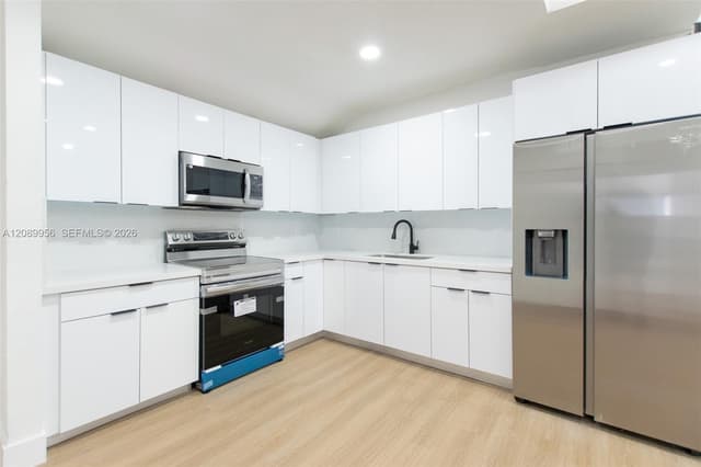 2324 NW 14th Ave, Miami FL 33142 - Miami, FL - Photo 7