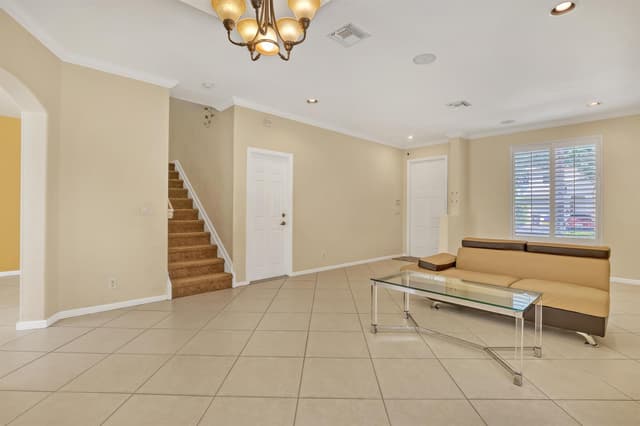 4493 Lake Tahoe Circle, West Palm Beach FL 33409 - West Palm Beach, FL - Photo 5